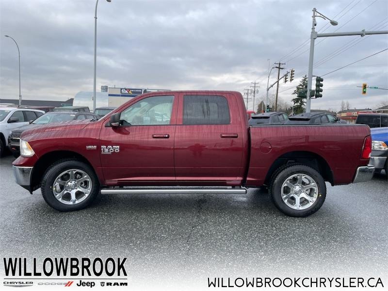 RAM 1500 Classic SLT 3C6RR7LT7NG188439 142068