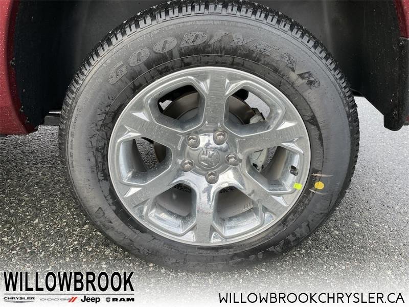 RAM 1500 Classic SLT 3C6RR7LT7NG188439 142069