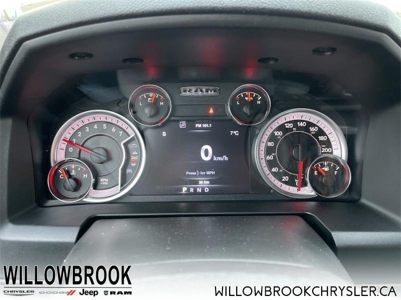 RAM 1500 Classic SLT 3C6RR7LT7NG188439 142071