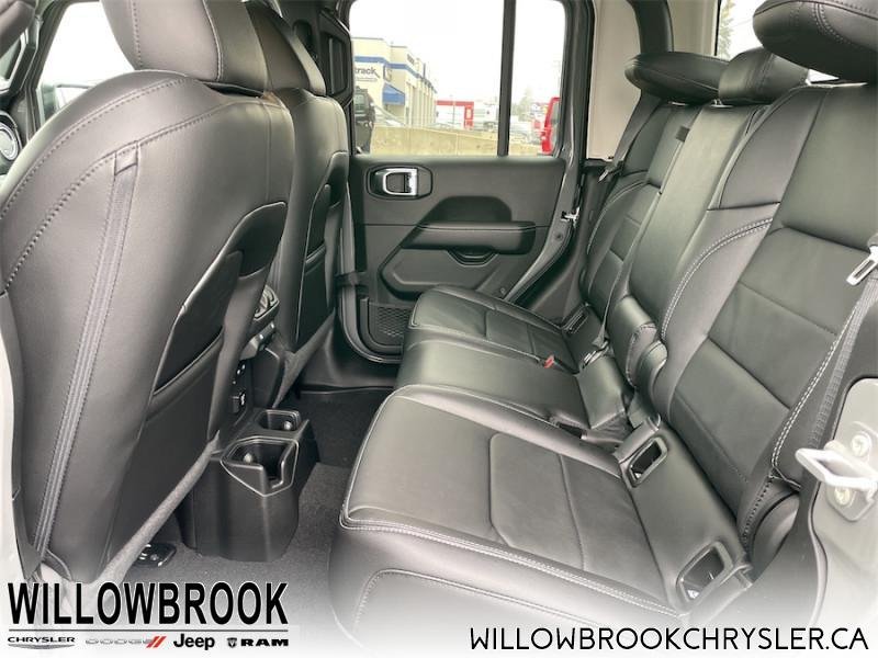 JEEP Gladiator Overland 1C6JJTFM5NL108673 142423