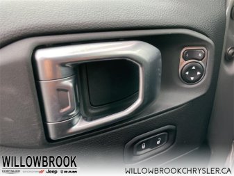 JEEP Gladiator Overland 1C6JJTFM5NL108673 142421