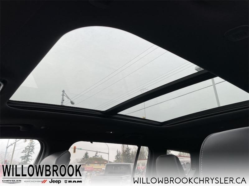 JEEP Grand Cherokee L Overland 1C4RJKDT5N8509353 142150