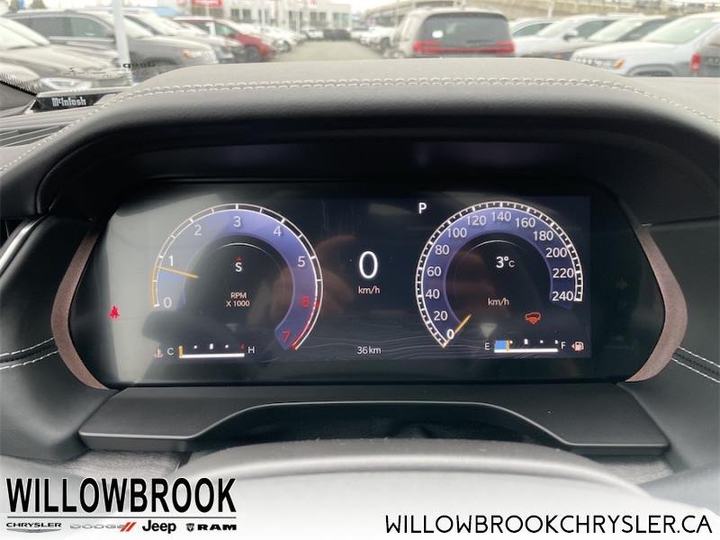 JEEP Grand Cherokee L Overland 1C4RJKDT9N8509243 142116