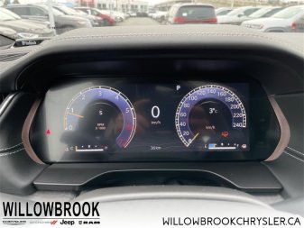 JEEP Grand Cherokee L Overland 1C4RJKDT9N8509243 142116