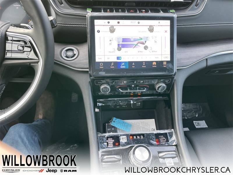 JEEP Grand Cherokee L Overland 1C4RJKDT9N8509355 141943