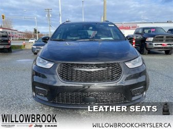 CHRYSLER Pacifica Touring-L 2C4RC1BG0NR113488 141949