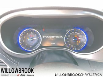 CHRYSLER Pacifica Touring-L 2C4RC1BG0NR113488 141957
