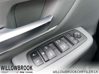 RAM 1500 Big Horn 1C6RRFFG8NN133661 142180