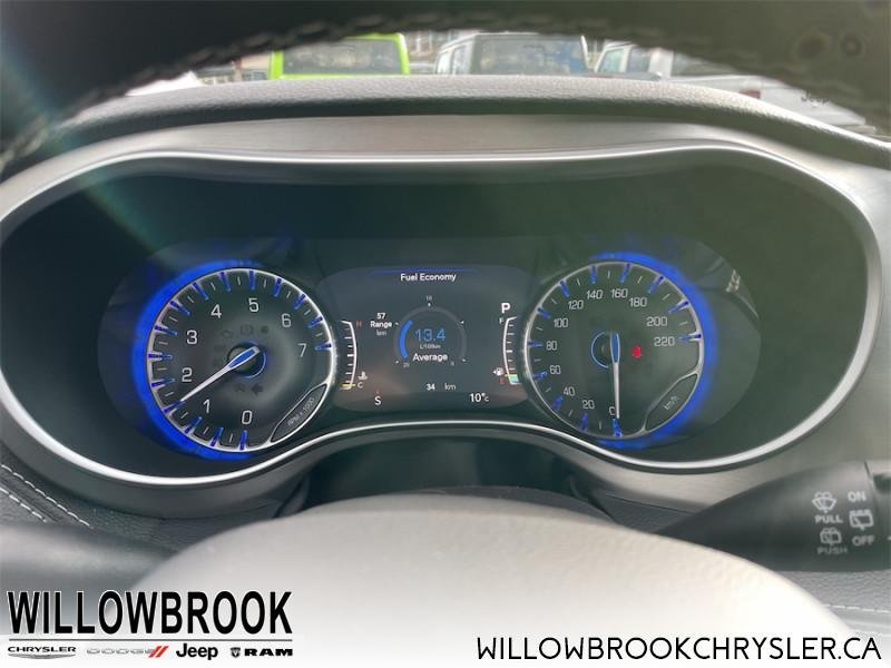 CHRYSLER Pacifica Limited 2C4RC3GG4NR119654 143809