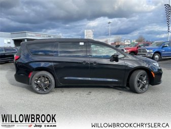 CHRYSLER Pacifica Limited 2C4RC3GG4NR119654 143802