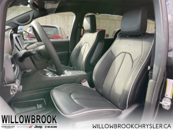 CHRYSLER Pacifica Limited 2C4RC3GG4NR119654 143812