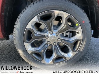 RAM 1500 Limited 1C6SRFHT0NN127672 143824