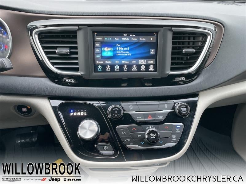 CHRYSLER Grand Caravan SXT 2C4RC1ZG0MR517220 141126