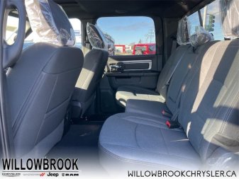 RAM 1500 Classic Warlock 1C6RR7LT8MS557526 143878