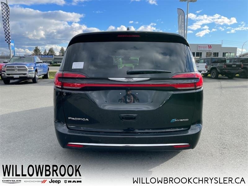 CHRYSLER Pacifica Hybrid Touring-L 2C4RC1L7XNR107941 143884