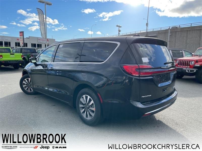 CHRYSLER Pacifica Hybrid Touring-L 2C4RC1L7XNR107941 143885