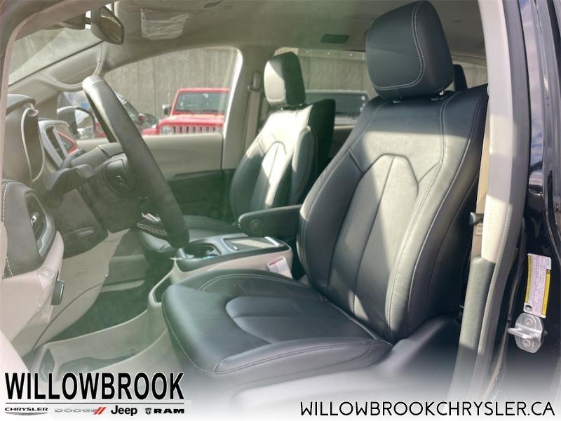 CHRYSLER Pacifica Hybrid Touring-L 2C4RC1L7XNR107941 143892