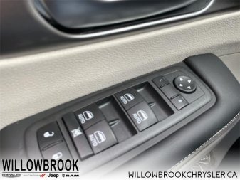 CHRYSLER Pacifica Hybrid Touring-L 2C4RC1L7XNR107941 143891