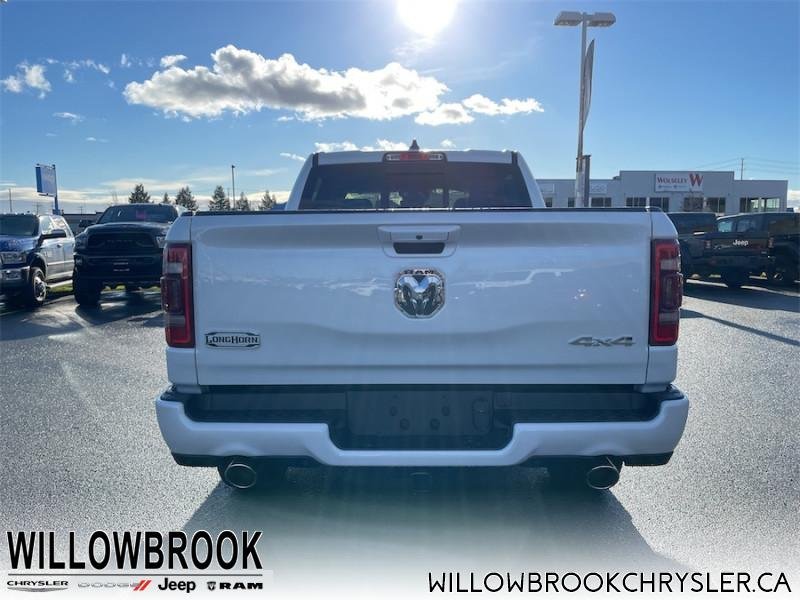 RAM 1500 Limited Longhorn 1C6SRFKT3NN215155 143929