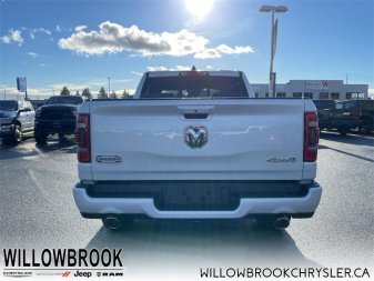 RAM 1500 Limited Longhorn 1C6SRFKT3NN215155 143929