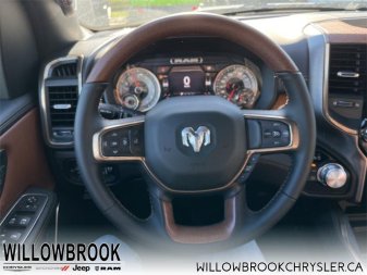 RAM 1500 Limited Longhorn 1C6SRFKT3NN215155 143933