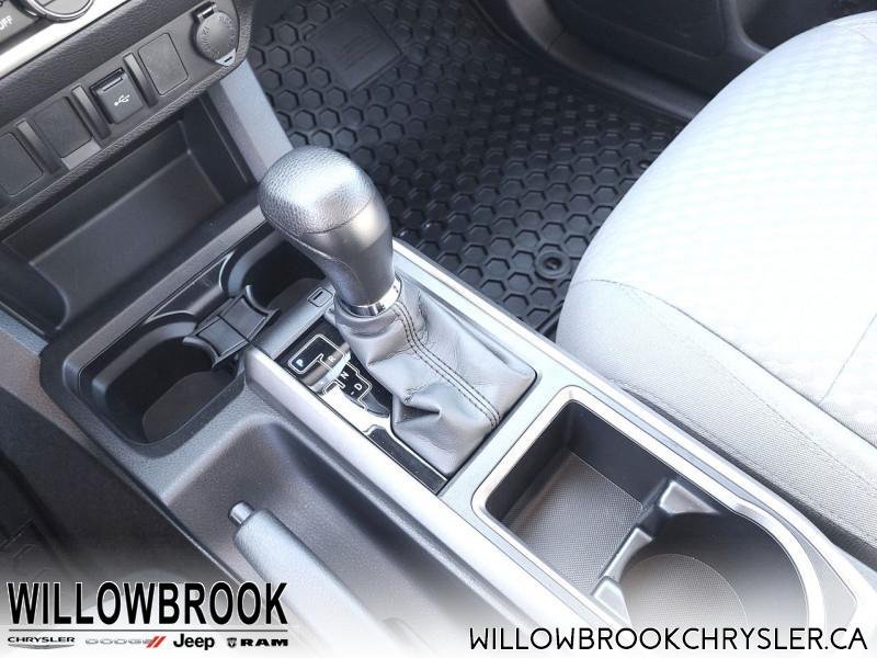 TOYOTA Tacoma SR  - Low Mileage 3TYDZ5BN5NT007970 144257