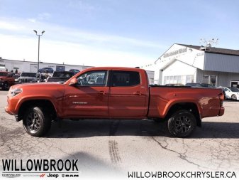 TOYOTA Tacoma SR  - Low Mileage 3TYDZ5BN5NT007970 144246