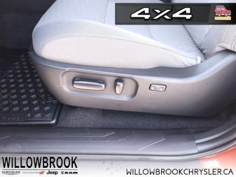 TOYOTA Tacoma SR  - Low Mileage 3TYDZ5BN5NT007970 144249