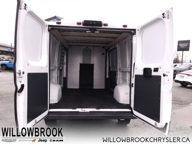 RAM ProMaster Cargo Van 1500 Low Roof 136" WB 3C6TRVAG3JE120001 144943