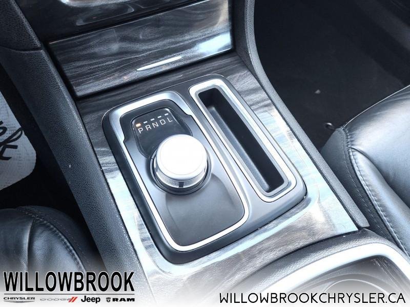 CHRYSLER 300  2C3CCAAG8KH666242 145080