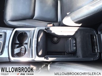 CHRYSLER 300  2C3CCAAG8KH666242 145081