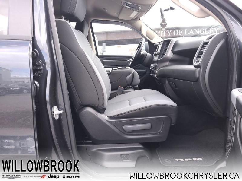 RAM 1500 Big Horn 1C6SRFBT4KN852423 146777