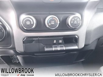 RAM 1500 Big Horn 1C6SRFBT4KN852423 146771