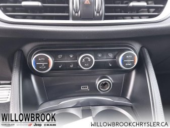 ALFA ROMEO Stelvio  ZASFAKNN1J7C01445 146216