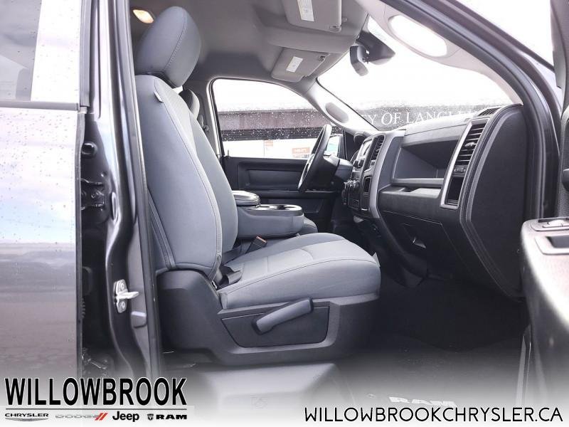 RAM 1500 ST 1C6RR7FG0JS346038 146588