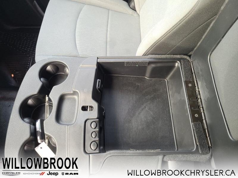 RAM 3500 Big Horn  - Low Mileage 3C63R3DL0LG157222 146675