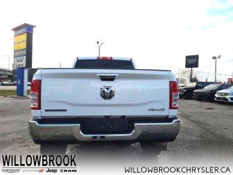 RAM 3500 Big Horn  - Low Mileage 3C63R3DL0LG157222 146677