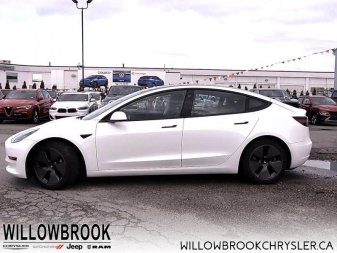 TESLA Model 3 Standard Range Plus 5YJ3E1EA9MF847807 146742