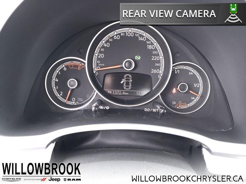 VOLKSWAGEN Beetle Trendline  - Low Mileage 3VWJD7AT3JM728546 147092