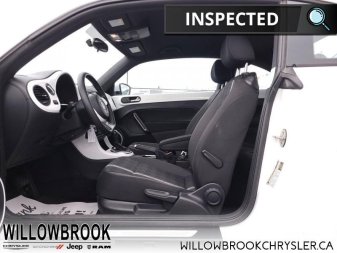 VOLKSWAGEN Beetle Trendline  - Low Mileage 3VWJD7AT3JM728546 147088