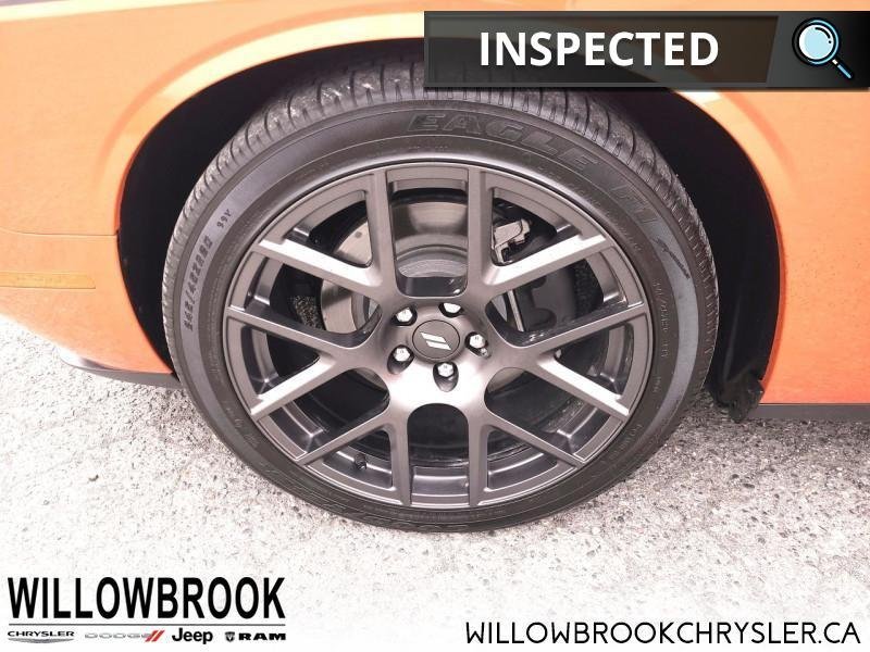 DODGE Challenger - Low Mileage 2C3CDZBT8JH262265 147676