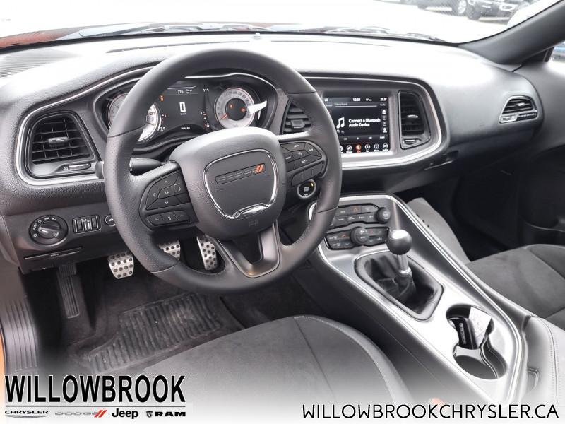 DODGE Challenger - Low Mileage 2C3CDZBT8JH262265 147680