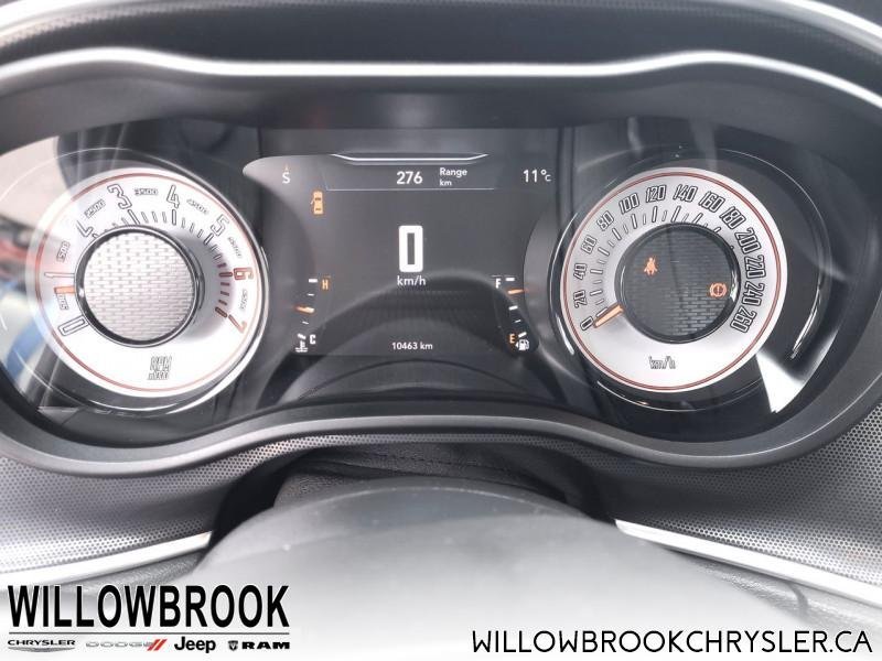 DODGE Challenger - Low Mileage 2C3CDZBT8JH262265 147681