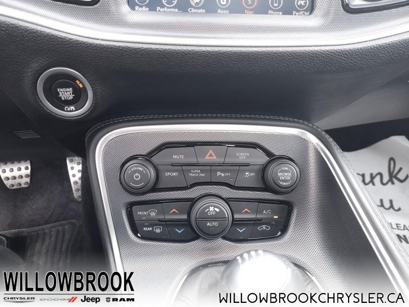 DODGE Challenger - Low Mileage 2C3CDZBT8JH262265 147685