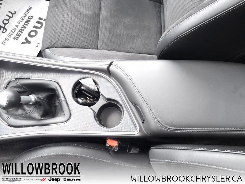 DODGE Challenger - Low Mileage 2C3CDZBT8JH262265 147687