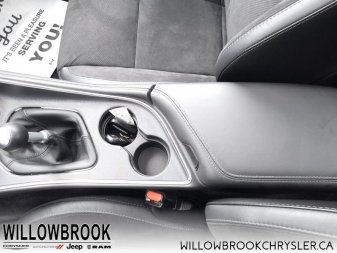 DODGE Challenger - Low Mileage 2C3CDZBT8JH262265 147687