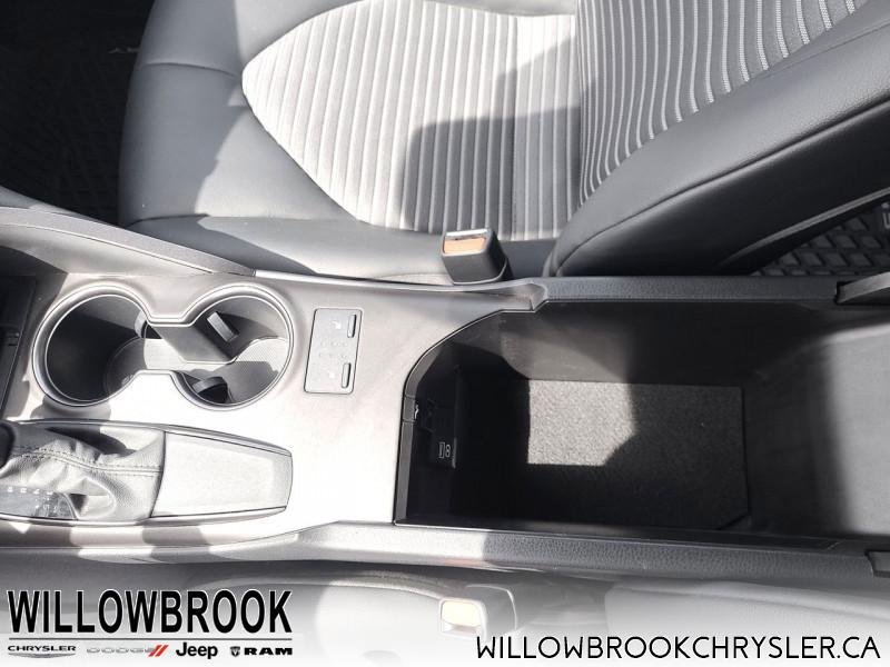 TOYOTA Camry SE 4T1G11AK4MU535943 148782