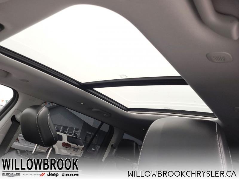 JEEP Grand Cherokee L Limited  - Low Mileage 1C4RJKBG7M8150527 149462