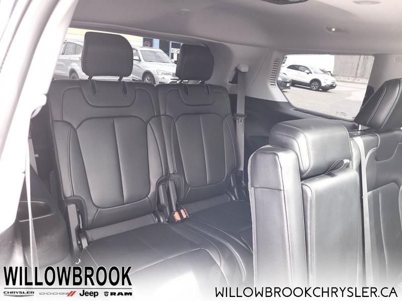 JEEP Grand Cherokee L Limited  - Low Mileage 1C4RJKBG7M8150527 149464