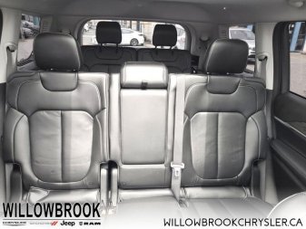 JEEP Grand Cherokee L Limited  - Low Mileage 1C4RJKBG7M8150527 149463